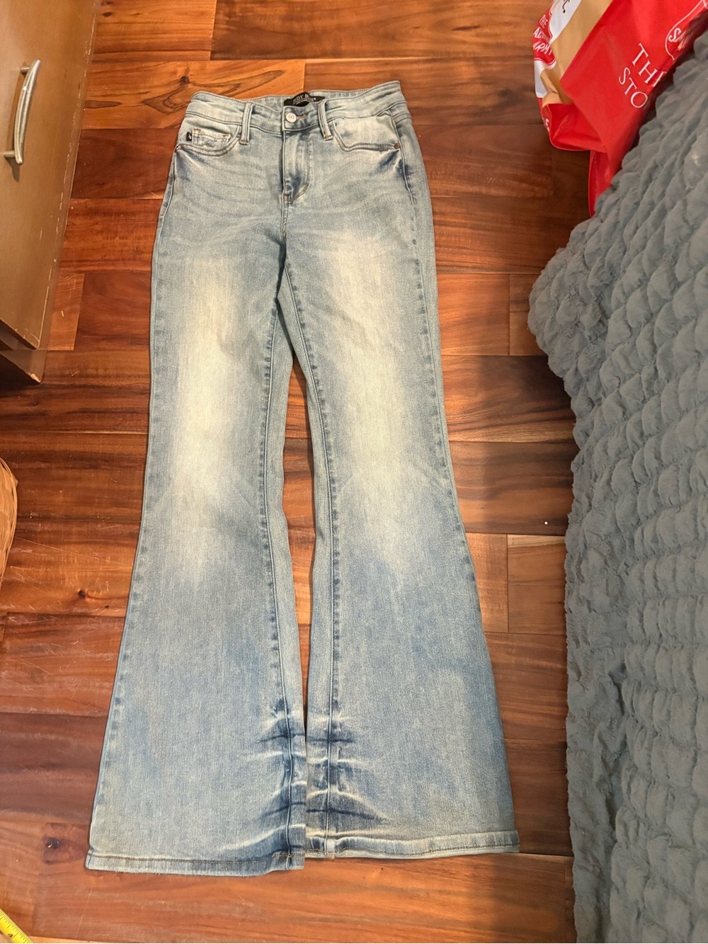 Judy Blue Flare Jeans Women’s 3/26 Light Acid Wash Stretch Denim (1154)